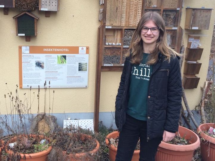 Schulpraktikantin an der ÖFS